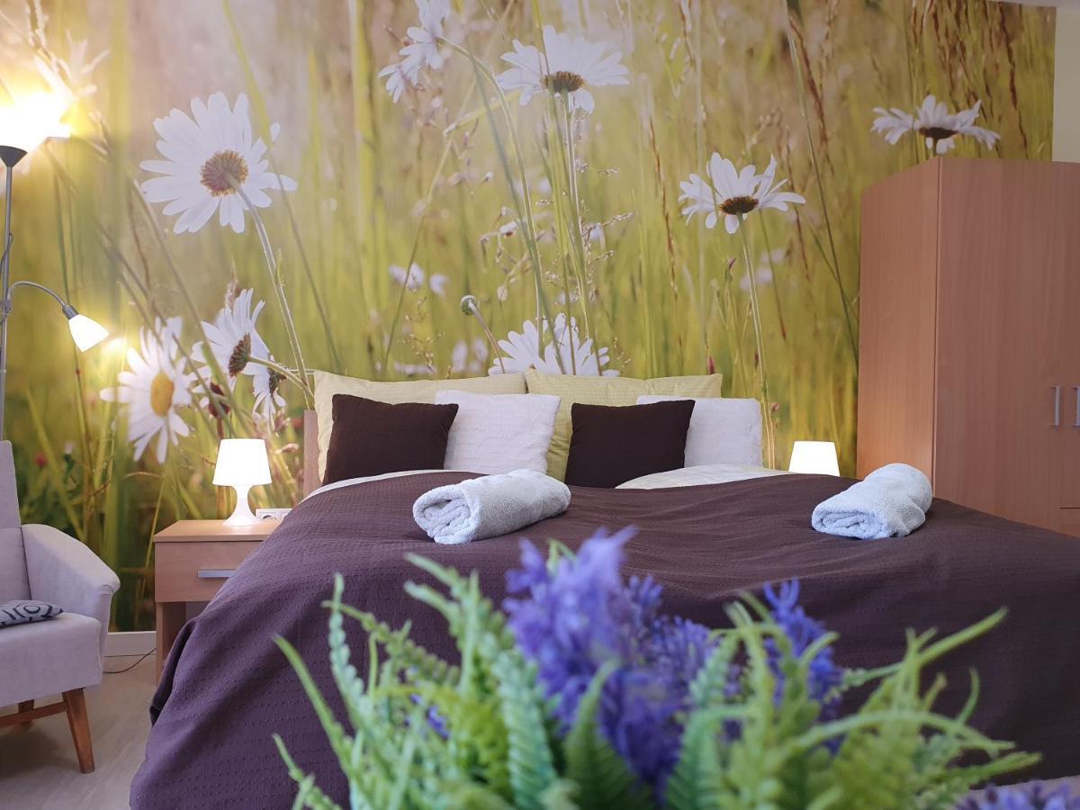 Lavendel Apartments Hévíz Екстериор снимка