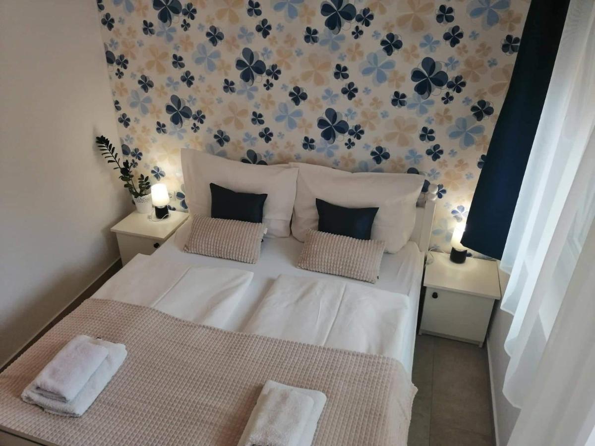Lavendel Apartments Hévíz Екстериор снимка