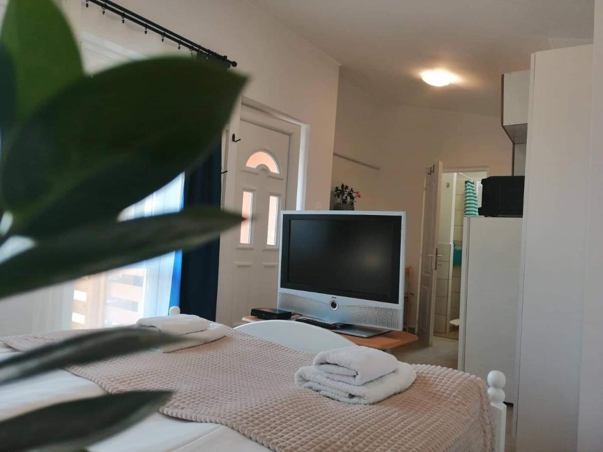 Lavendel Apartments Hévíz Екстериор снимка
